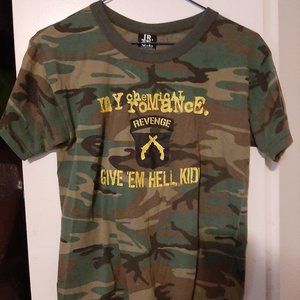 My Chemical Romance, t-shirt. Give em hell, kid.